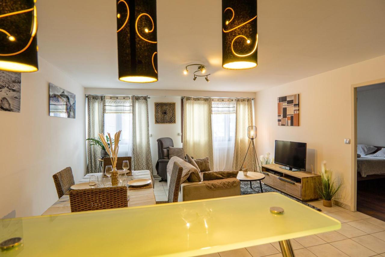 15 Rhone Beau T2 Avec Parking Gratuit Apartment Annecy Bagian luar foto